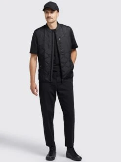 Khujo Vestes Sans Manches Gilet Liel Homme Noir -Khujo Boutique 73a419389e59da28749c7d062ef74101