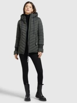 Khujo Vestes Matelassées Veste D’hiver Patt Femme Sapin 10 Khujo Vestes Matelassées Veste D’hiver Patt Femme Sapin -Khujo Boutique 8245107c9a351b8b10ce84b5a9ba1ec0