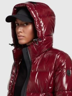 Khujo Vestes Dhiver Veste D’hiver Fala Femme Rouge Foncé 14 Khujo Vestes Dhiver Veste D’hiver Fala Femme Rouge Foncé -Khujo Boutique a1264b9433b1d5d64e04daa00abb6584