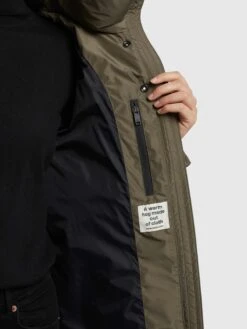 Khujo Vestes Dhiver Veste D’hiver Jordis Femme Kaki 15 Khujo Vestes Dhiver Veste D’hiver Jordis Femme Kaki -Khujo Boutique a4e55600d19cc6d620e0db7a5b6577e7