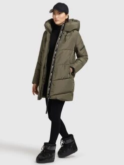 Khujo Vestes Dhiver Veste D’hiver Jordis Femme Kaki 10 Khujo Vestes Dhiver Veste D’hiver Jordis Femme Kaki -Khujo Boutique c25f66aff6cf7e46c2dc16aa94e9078d