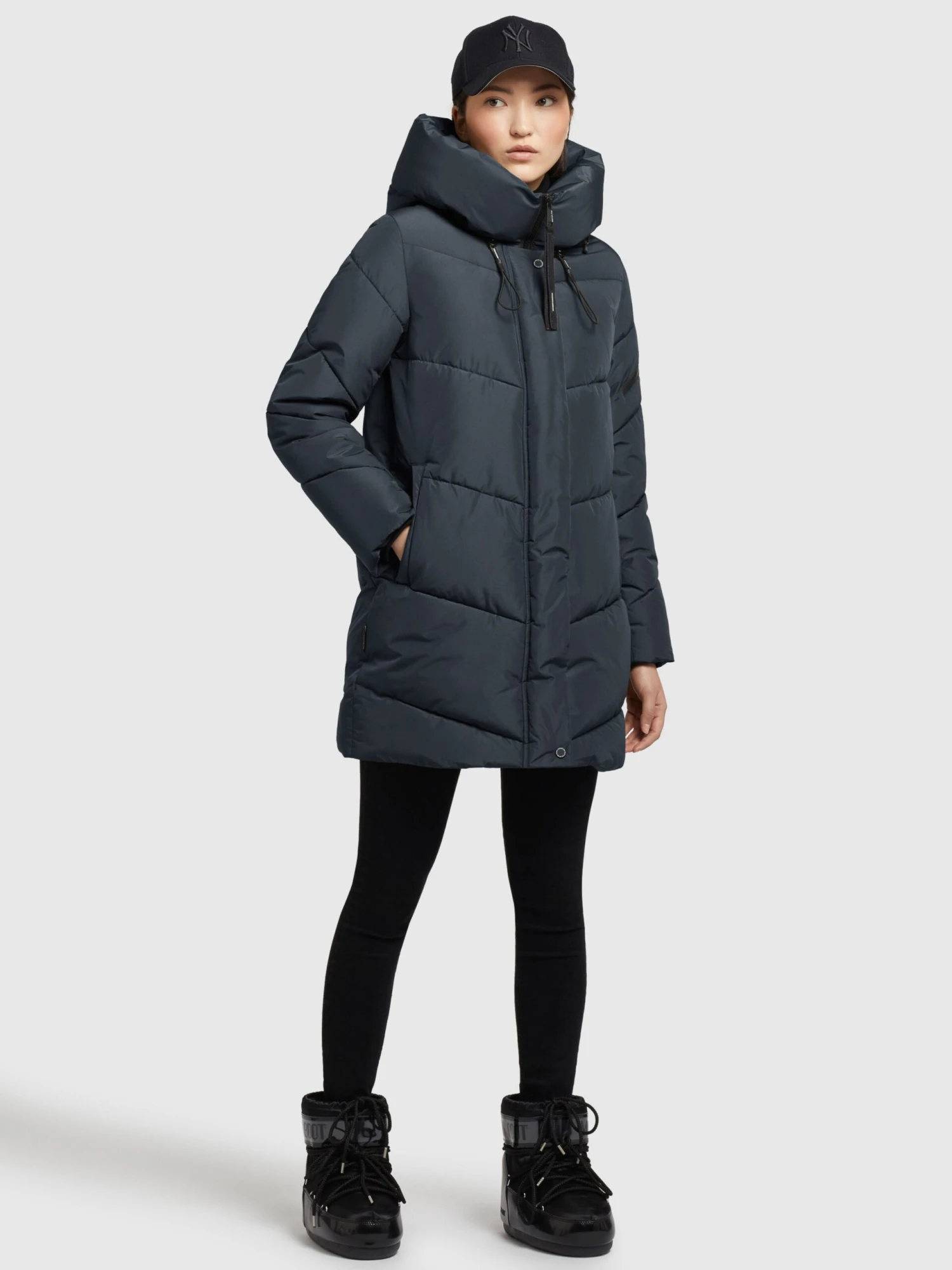 Khujo Vestes Dhiver Veste D’hiver Jordis 4 Femme Bleu Foncé 6 Khujo Vestes Dhiver Veste D’hiver Jordis 4 Femme Bleu Foncé - Image 6